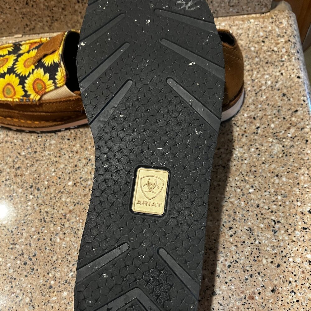 Ariat  Ladies Leather Sunflower Flats ! 9 B - Picture 3 of 4
